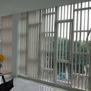 pilihan gorden kantor